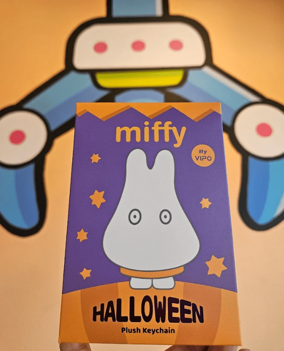 VIPO x Miffy Halloween Plush Keychain Blind Box